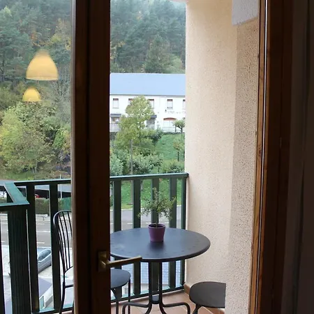 Vivienda Turistica Pirineos Xxi קאנפראנק
