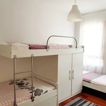 Vivienda Turistica Pirineos Xxi דירה